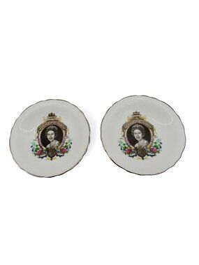 Royal Grafton Queen Elizabeth II Coronation Commemorative Set Of 2